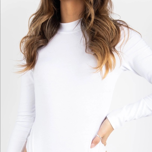 Kittenish STAY SIMPLE WHITE MOCK NECK BODYSUIT - Picture 3 of 3